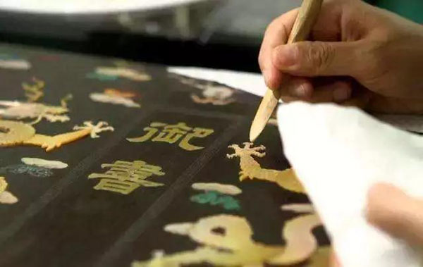 習(xí)近平特朗普同游故宮！那些讓特朗普驚嘆的殿、樓、齋，用英文怎么說？