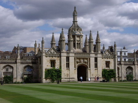 英國劍橋大學(xué)擬發(fā)債券為校內(nèi)建設(shè)項目籌集資金