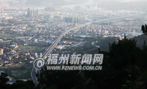 繞城公路西北段一期工程進(jìn)展順利 國慶前建成通車