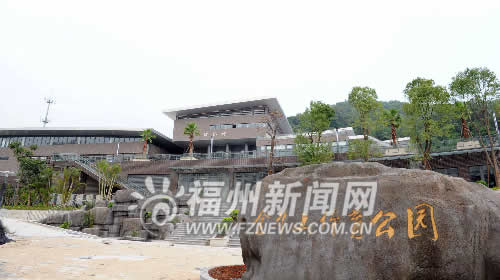 金牛山體育公園建設(shè)近尾聲　環(huán)山車(chē)道繞公園一周