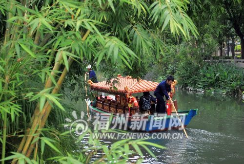 白馬河仿古福船試運(yùn)營(yíng) 運(yùn)營(yíng)時(shí)間:每天8:30-18:00