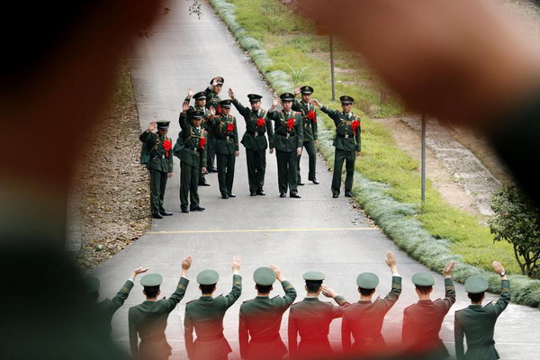 Veterans weep their way out of army