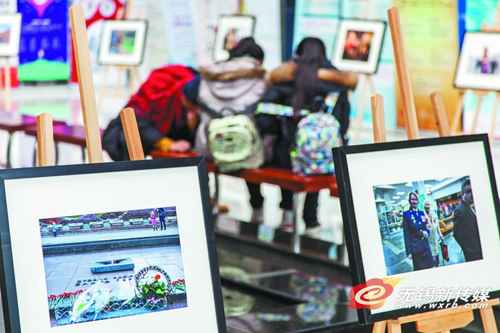 Photography show prays for peace