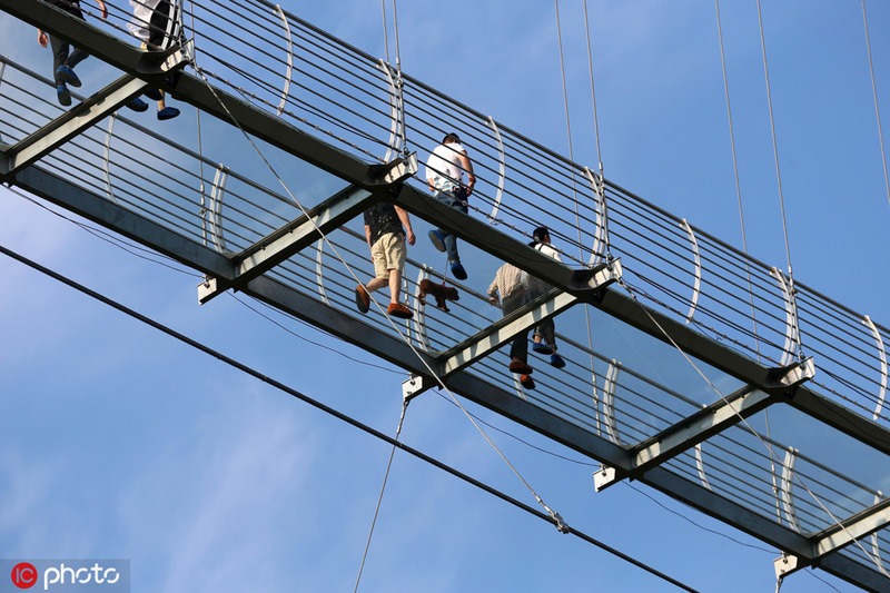 Breathtaking glass bridge in Wuxi