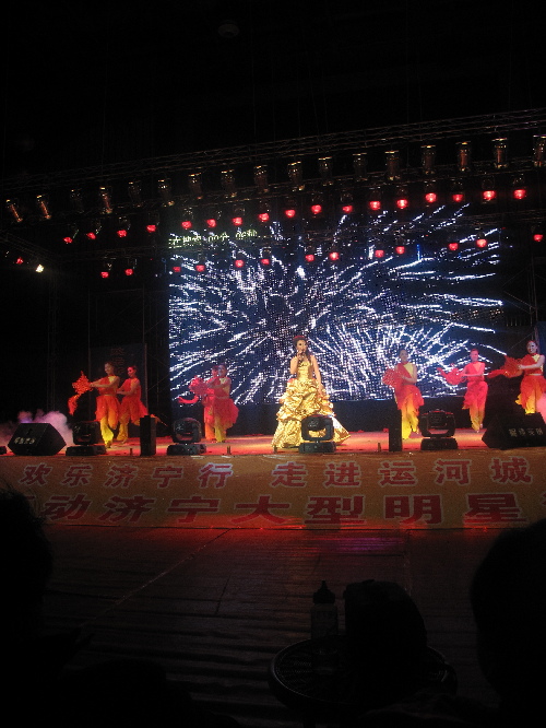 第三屆中國(guó)網(wǎng)媒濟(jì)寧行——濟(jì)寧行新聞中心成立兩周年