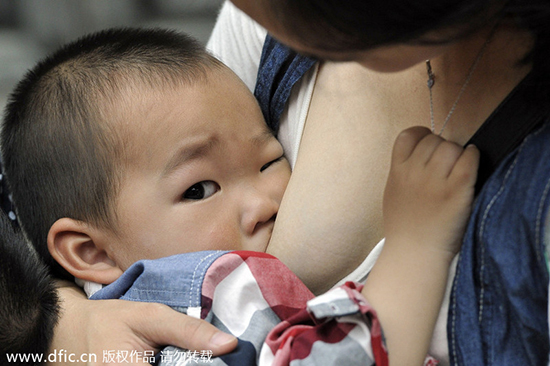 Is public breastfeeding appropriate?
