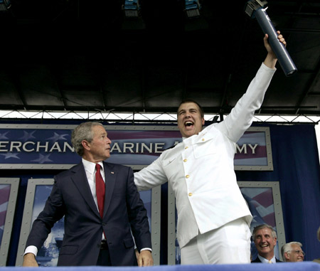 Bush attends marine graduation ceremony