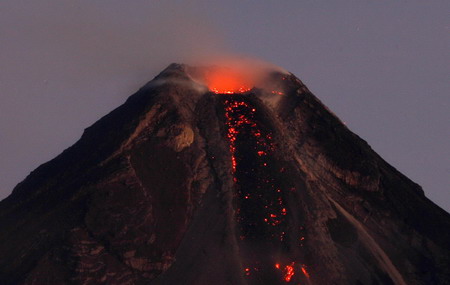 Philippine volcano calm only for now