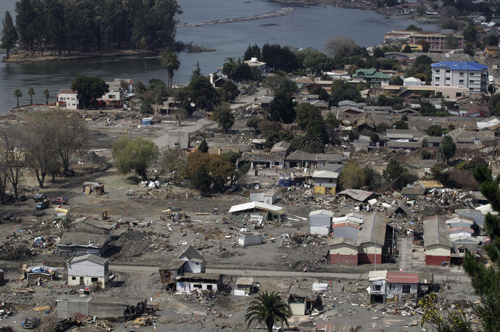 Strong aftershocks rattle Chile as new leader sworn in