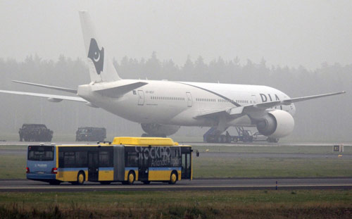 Pakistan jet diverts to Sweden due to bomb threat