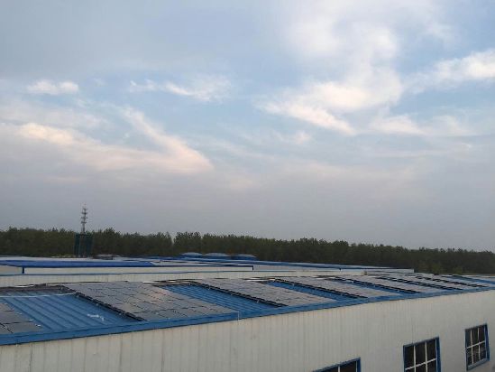 漢能創(chuàng)新光伏扶貧融資模式 9萬(wàn)元撬動(dòng)270萬(wàn)項(xiàng)目