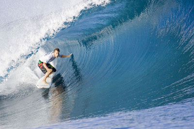 Travis Logie of South Africa competes in the Billabong Pro Tahiti in Teahupoo, Tahiti May 9, 2006. The Billabong Pro is the third stop on the Fosters ASP Men�s World Tour and the ASP Women�s World Tour and features the top 45 men and 17 women surfers in the world. The event takes place at Teahupoo, the most dangerous wave on the tour, that produces some of the biggest and most perfect barrels in the world. 