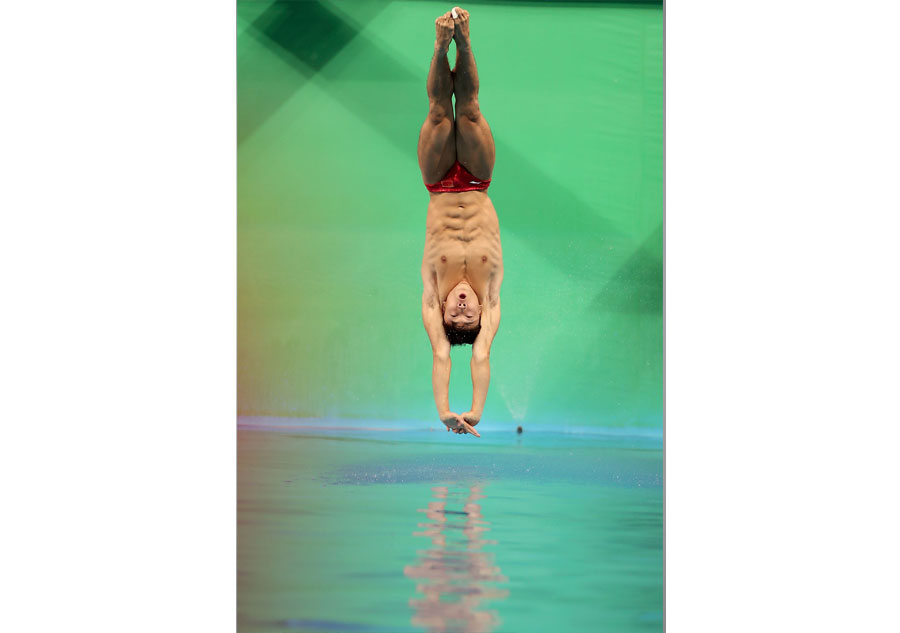 China's Cao Yuan makes up for synchronized loss with individual gold