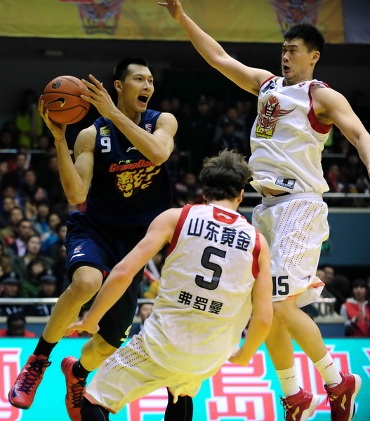 Yi proves return from NBA worth it