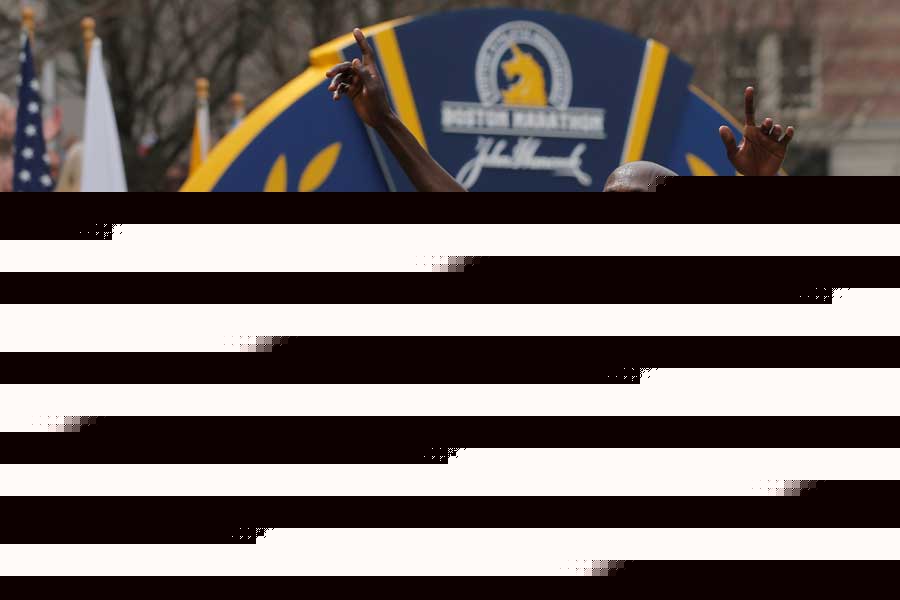 Kenyans sweep to victories at Boston Marathon