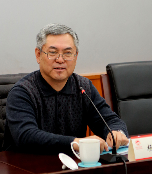 中國(guó)酒風(fēng)變?nèi)跽凵湔L(fēng)黨風(fēng)改善 2013年將是蛻變年