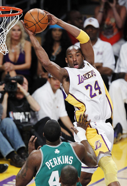 NBA：雷•阿倫三分破紀(jì)錄 綠衫軍苦勝湖人扳平總分