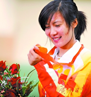 山東9名奧運(yùn)冠軍升副處級引熱議 有人質(zhì)疑亞軍在哪里