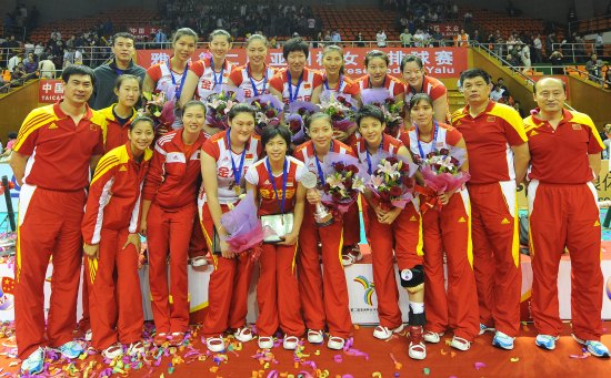 女排亞洲杯：中國(guó)隊(duì)3:0橫掃泰國(guó)奪冠