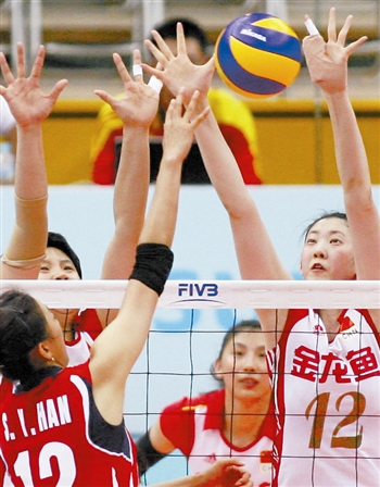 徐利：中國(guó)女排尚未末路窮途 小組淘汰也不換教練