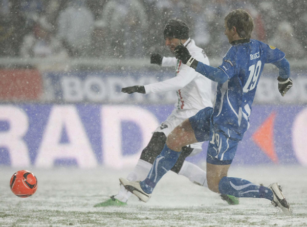 歐聯(lián)杯：尤文雪中出局 曼城完勝晉級