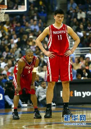 “難說再見！”：姚明NBA生涯全回顧