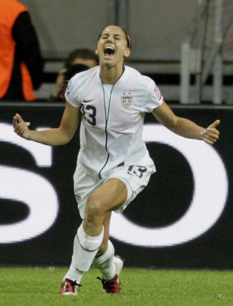 女足世界杯：兩度頑強扳平 日本點球5:3美國首次奪冠