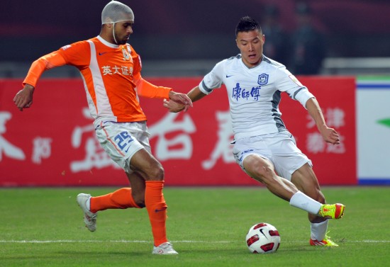 足協(xié)杯：天津泰達(dá)2:1戰(zhàn)勝山東魯能首次捧杯