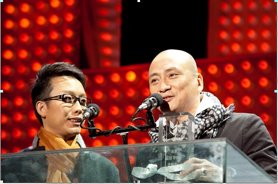 湯鎮(zhèn)業(yè)贊揚(yáng)玉剛歌聲優(yōu)美  李玉剛感悟青海之大美