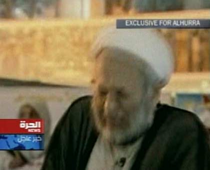 Bombing at Iraqi parliament kills 8