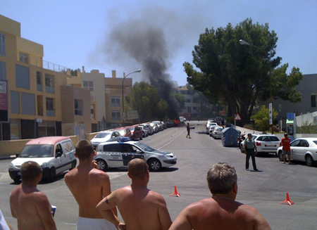 Spain bombing kills 2 police officers on island