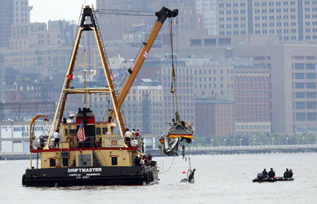 7 bodies pulled from Hudson after mid-air crash