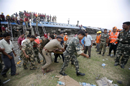 Death toll in Indian train collision rises to 95