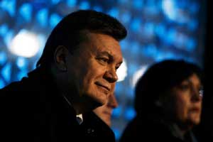 Freed Ukrainian opposition icon Tymoshenko rallies crowds