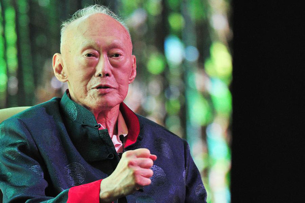 Singapore founding father Lee Kuan Yew weakens further