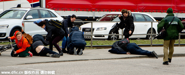 Storm 'Niklas' kills 3 in Germany, railway station ravaged