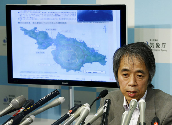 About 120 residents reach safe place after volcano eruption in SW Japan