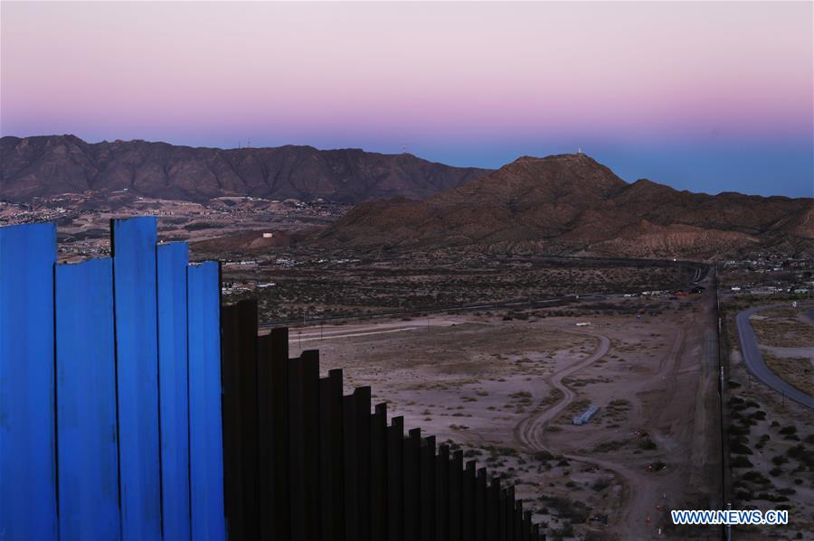 Mexican minister lambastes Trump's plans to make Mexico pay for wall