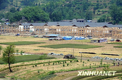 汶川地震一周年：青川依舊在 恢復(fù)重建忙
