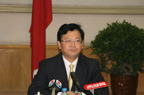 陜西副省長提出陜西社會(huì)經(jīng)濟(jì)發(fā)展七大機(jī)遇
