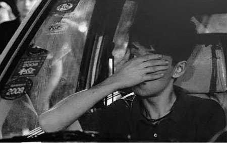 網(wǎng)友質(zhì)疑杭州飆車案70碼車速 新詞欺實馬走紅