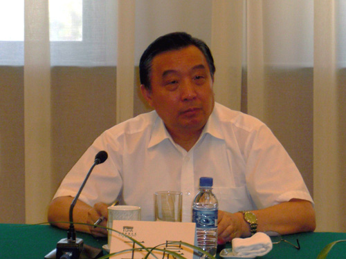 堅持及時準確公開透明方針加強輿論引導(dǎo)