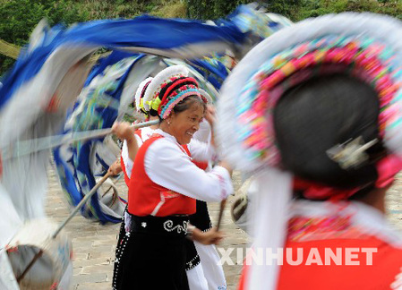 第八屆中國攝影藝術(shù)節(jié)在云南大理開幕[組圖]