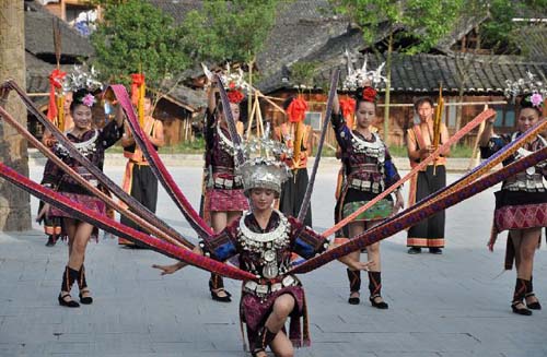 中國互聯(lián)網(wǎng)紅色西部行走進(jìn)多彩貴州
