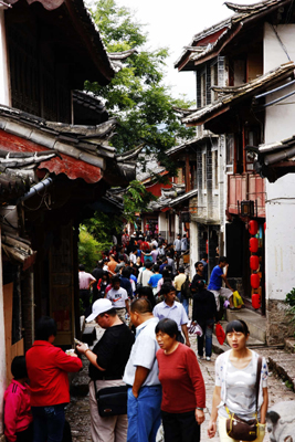 今年上半年麗江海外游客數(shù)量同期增長(zhǎng)27.58%