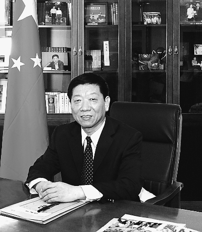共和國(guó)部長(zhǎng)訪談錄之尹蔚民：擴(kuò)大就業(yè) 健全社保 人盡其才