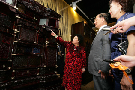 “紫檀的奧秘——中國紫檀博物館館藏珍品特展”在臺(tái)北隆重開幕