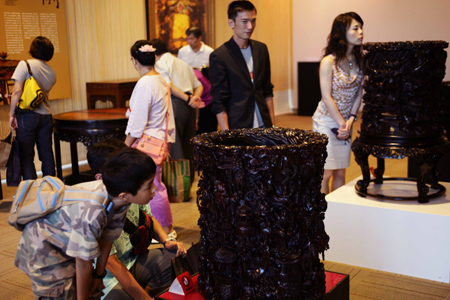 “紫檀的奧秘——中國(guó)紫檀博物館館藏珍品特展”在臺(tái)北隆重開(kāi)幕
