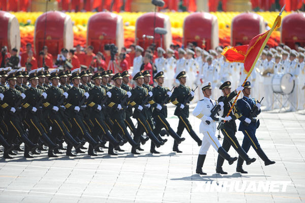 國慶60周年閱兵總結(jié)大會舉行 部隊將組織回營