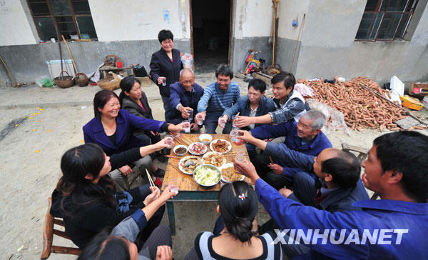 大愛無(wú)悔別故土——南水北調(diào)中線庫(kù)區(qū)移民搬遷側(cè)記